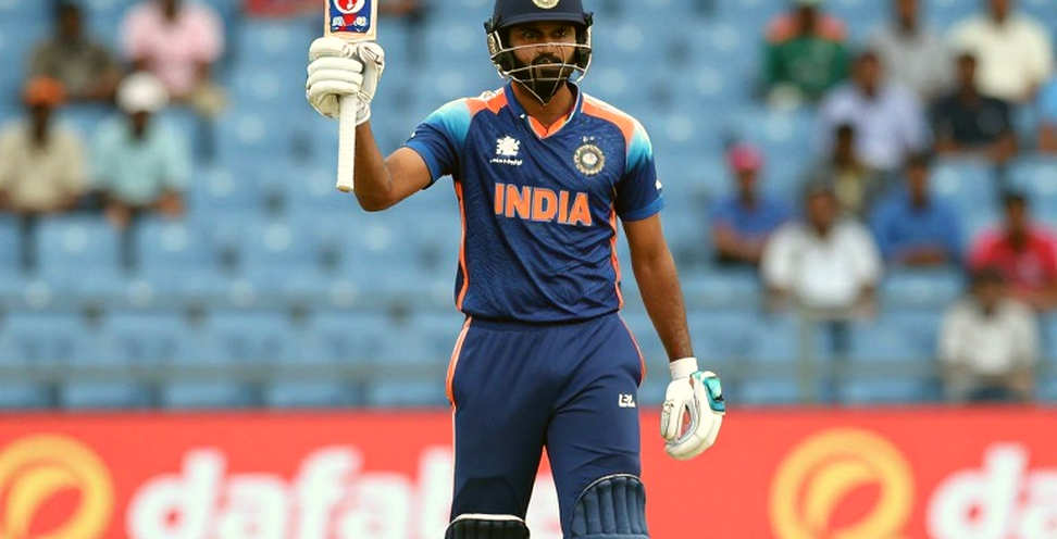 The Silence of 39.3 Overs: Keene's Seam, Rathod's 44, and India A's 113