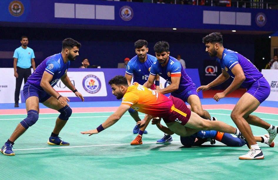 तीसरा रेड: जहां आज की कबड्डी का मैच असल में तय होता है तीसरा रेड: जहां आज की कबड्डी का मैच असल में तय होता है